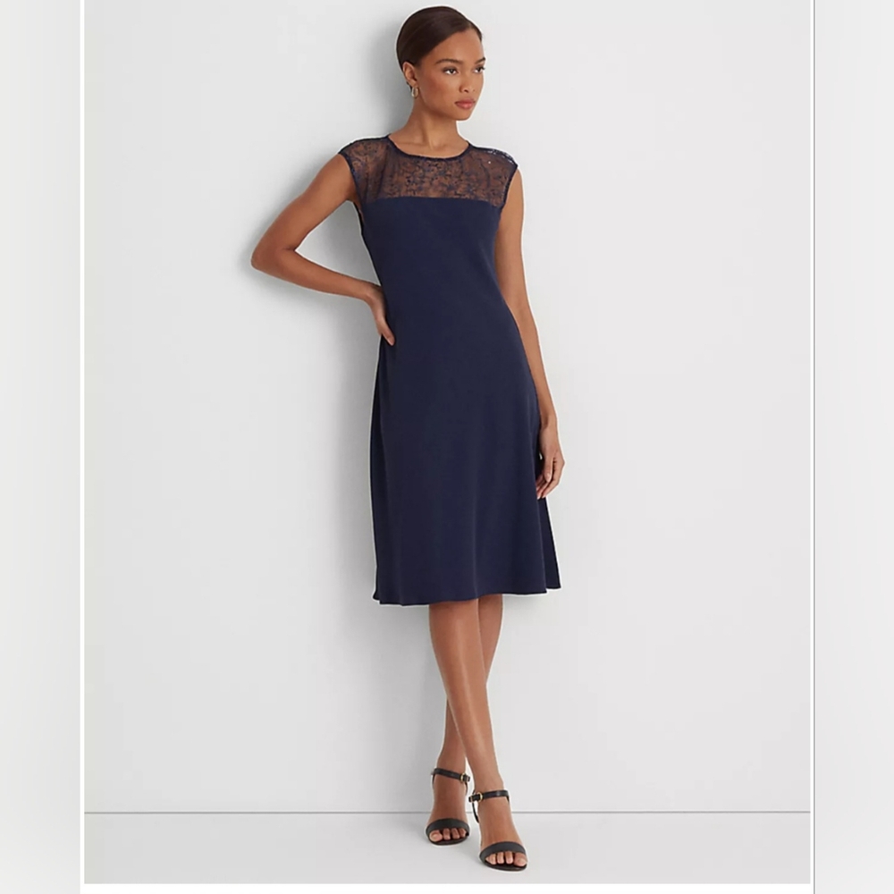 Women's clothing (163)